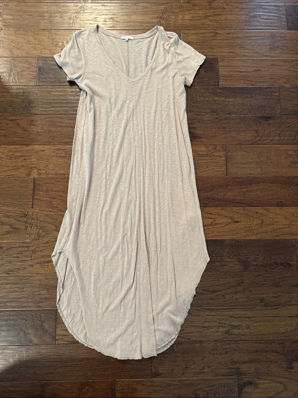 Z Supply Short Sleeve V-Neck Maxi Dress in Light Beige
